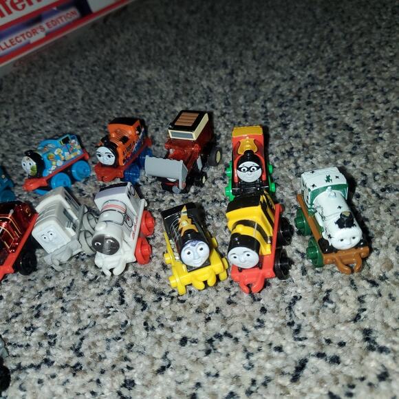 Thomas the - Picture 3 of 3